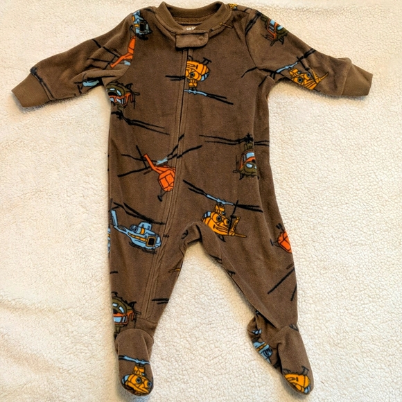 Carter's set of two 3 month old fleece footed onesie pajamas - Picture 2 of 8